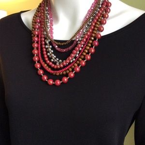Multi-colored jewelry set